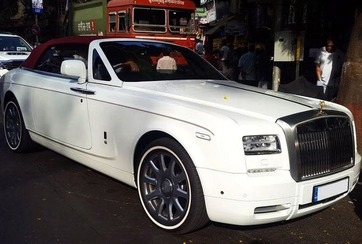 Akash Ambani Spotted Driving Rs 9 Crore Rolls-Royce