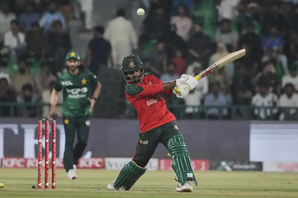 Pakistan vs Bangladesh